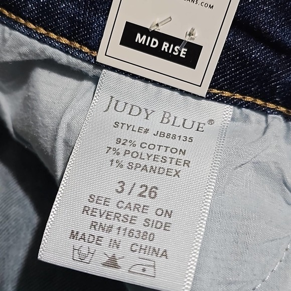 Judy Blue Distressed Jeans Size 3/26 NWT - Picture 7 of 7